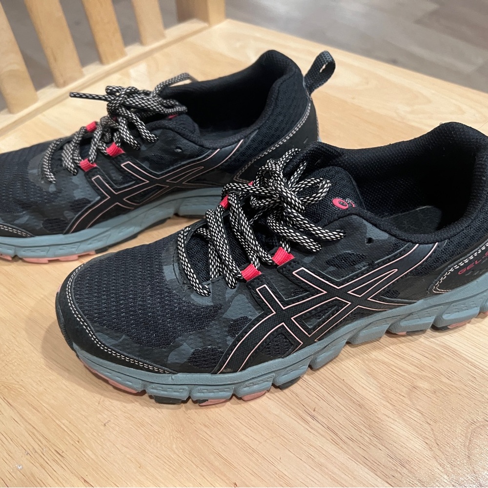 Asics Black and Pink Running Shoes